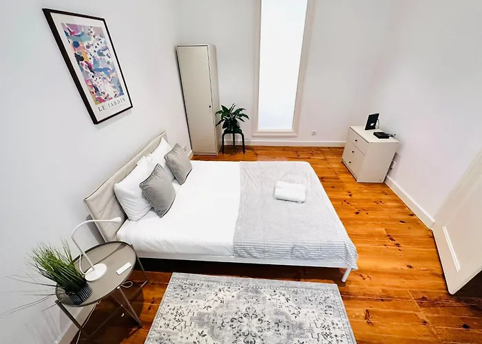 Bernardim - No 87 - 2b - The Three-bedroom Escape Апартаменти *