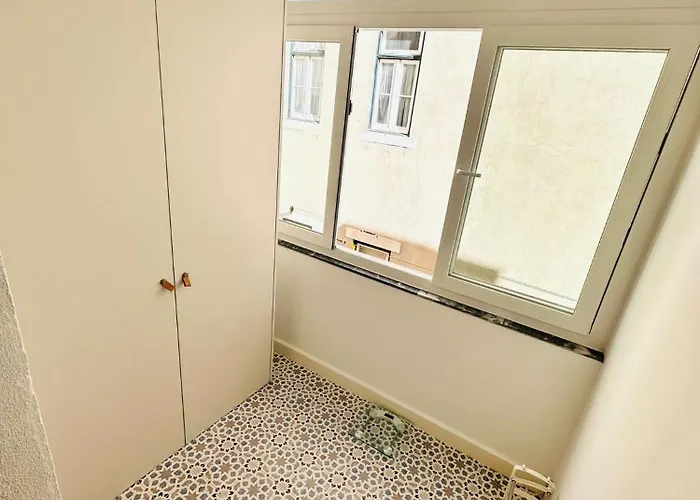 Bernardim - No 87 - 2b - The Three-bedroom Escape Апартаменти