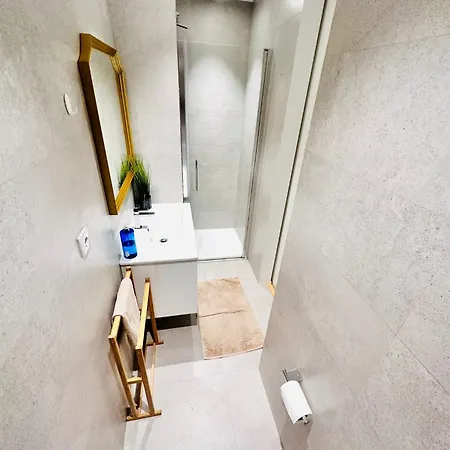 Bernardim - No 87 - 2b - The Three-bedroom Escape Apartment *