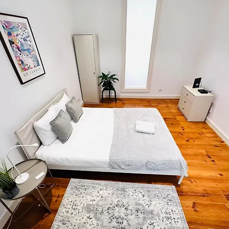 Bernardim - No 87 - 2b - The Three-bedroom Escape Apartment *